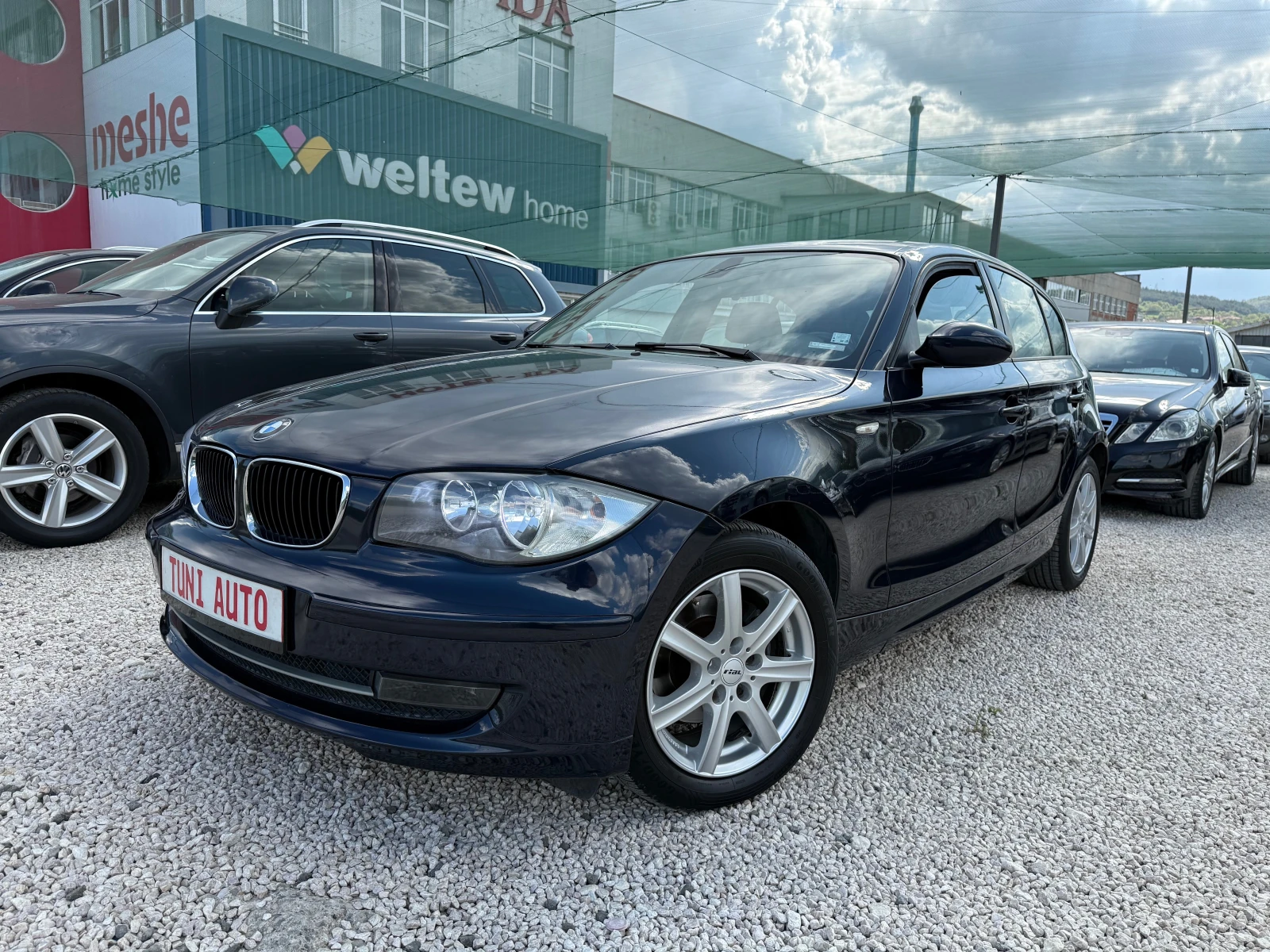 BMW 118 2.0i, FACELIFT, 6ск, КОЖА, ПОДГРЕВ, KEYLESS GO, ПА, снимка 1