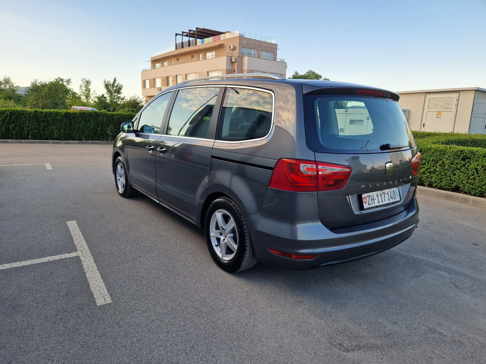 Seat Alhambra 2.0TDI / 4x4 / 7местна  - изображение 3