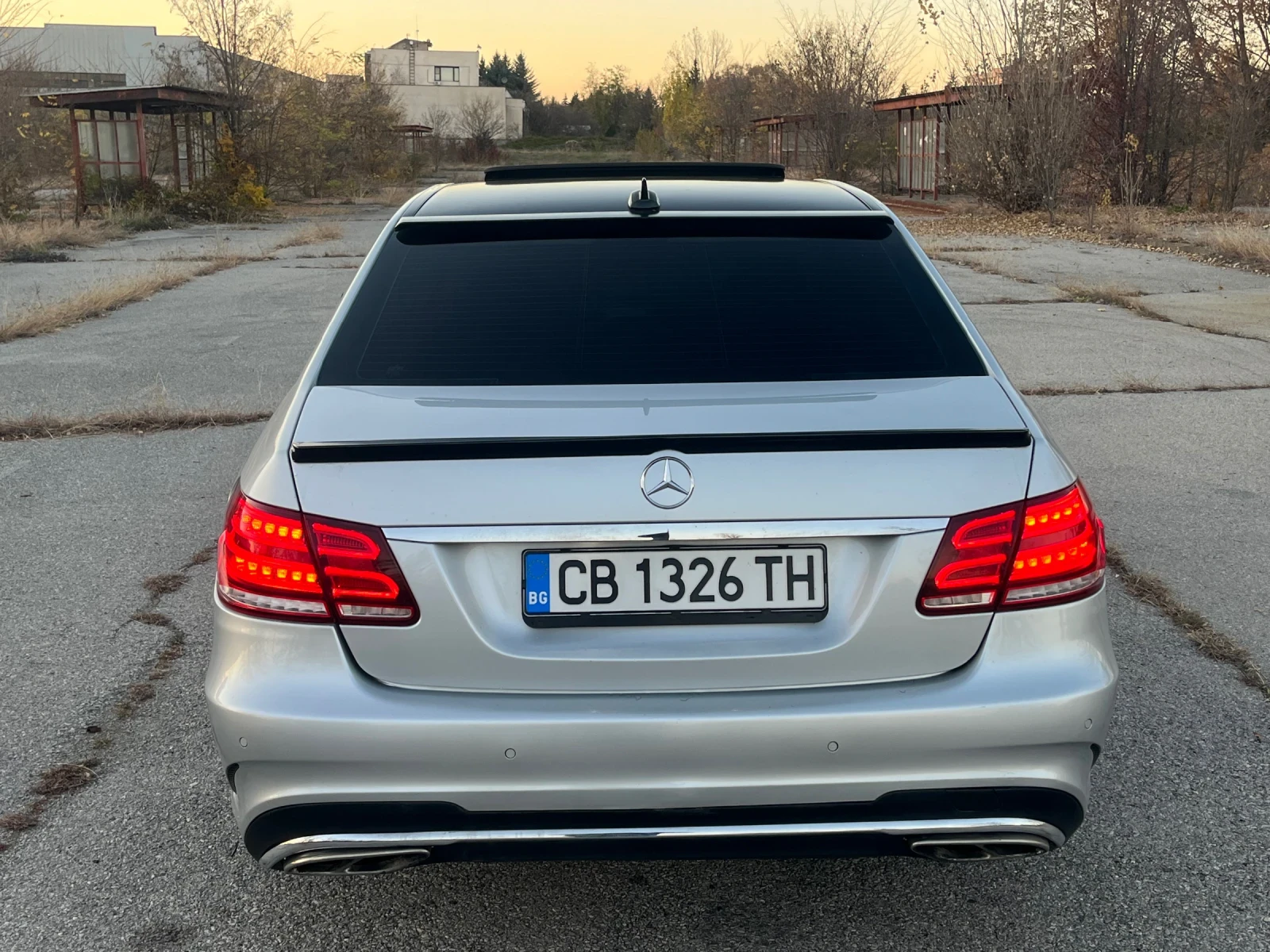 Mercedes-Benz E 220 AMG-Line - изображение 7