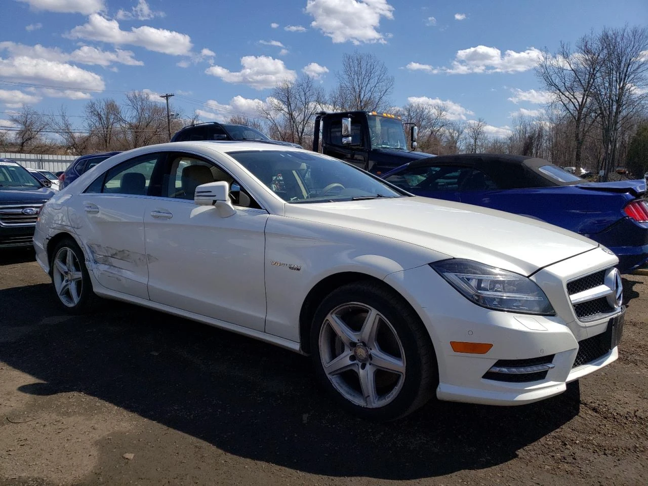 Mercedes-Benz CLS 550 4MATIC HARMAN/KARDON* ПОДГРЕВ* ОБДУХВАНЕ* KEYLESS* - изображение 3