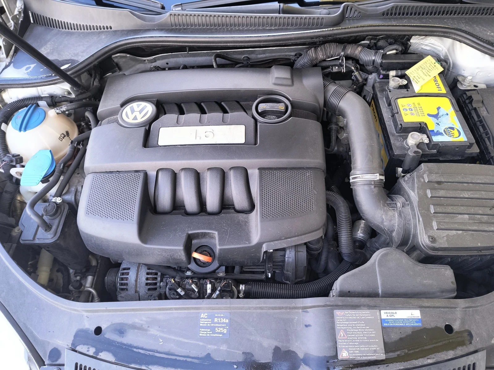 VW Golf 1, 6 i 102 kc газ  - изображение 9