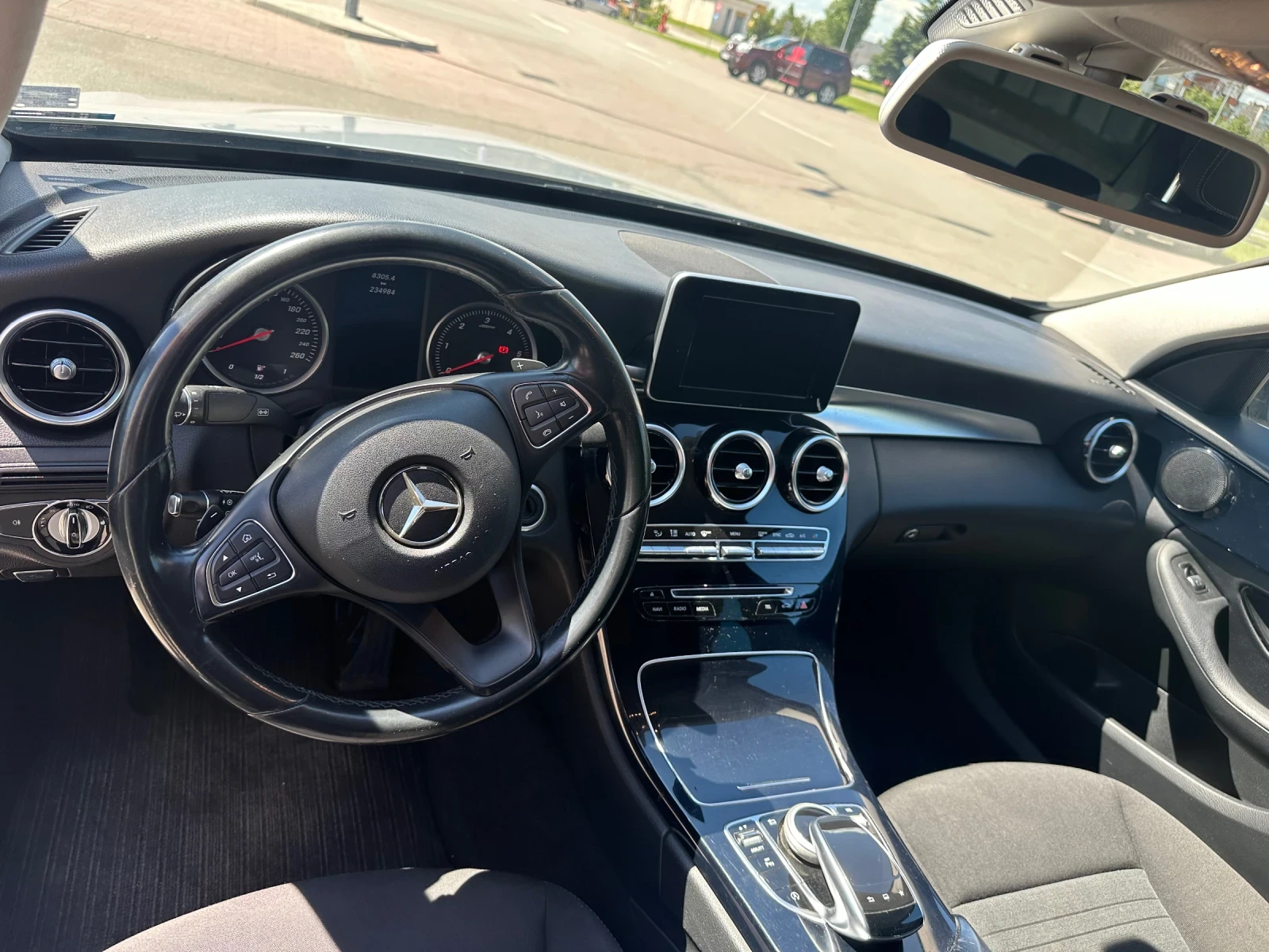 Mercedes-Benz C 200 200 - изображение 8
