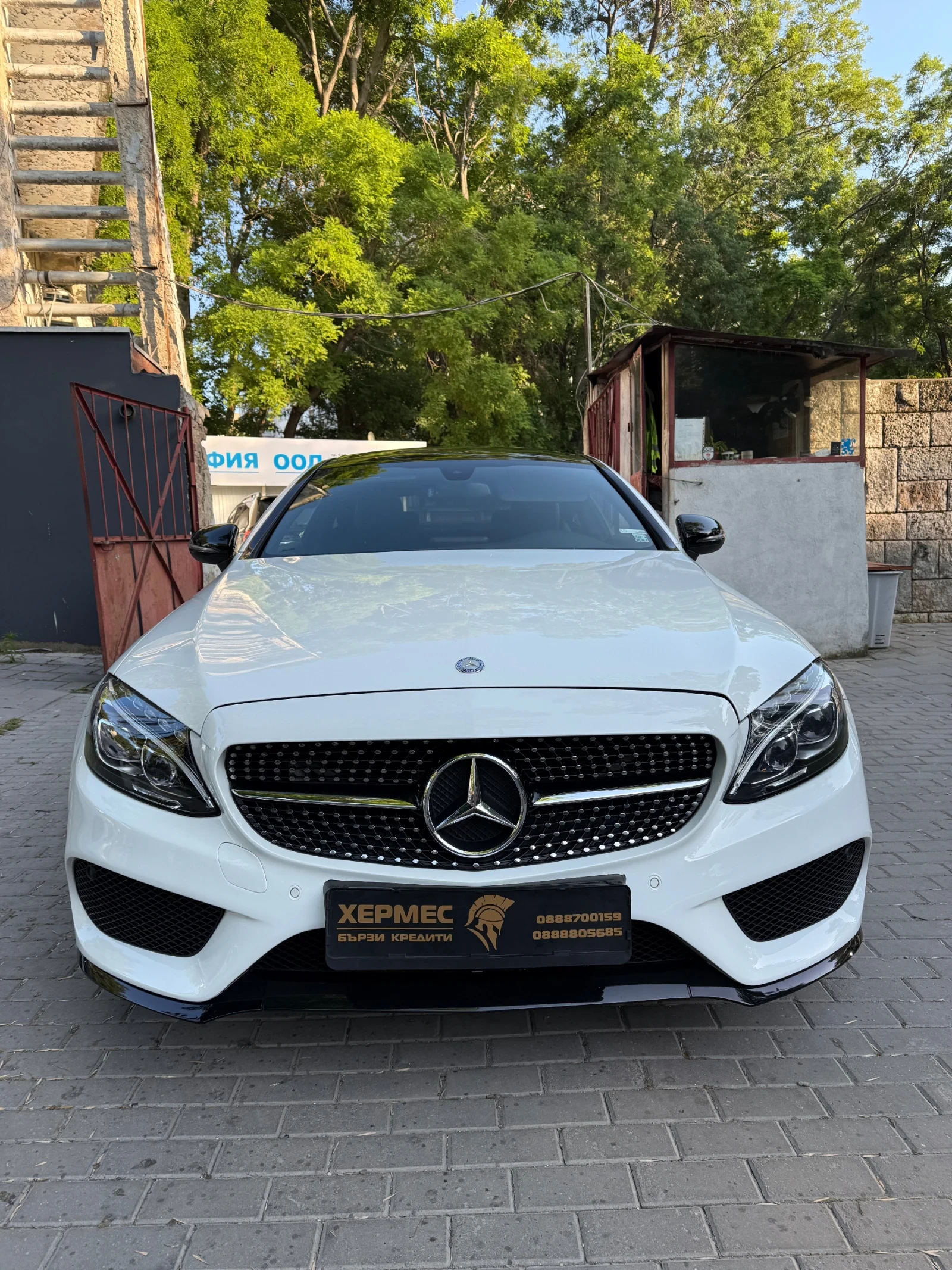 Mercedes-Benz C 200 AMG 4MATIC  - изображение 2