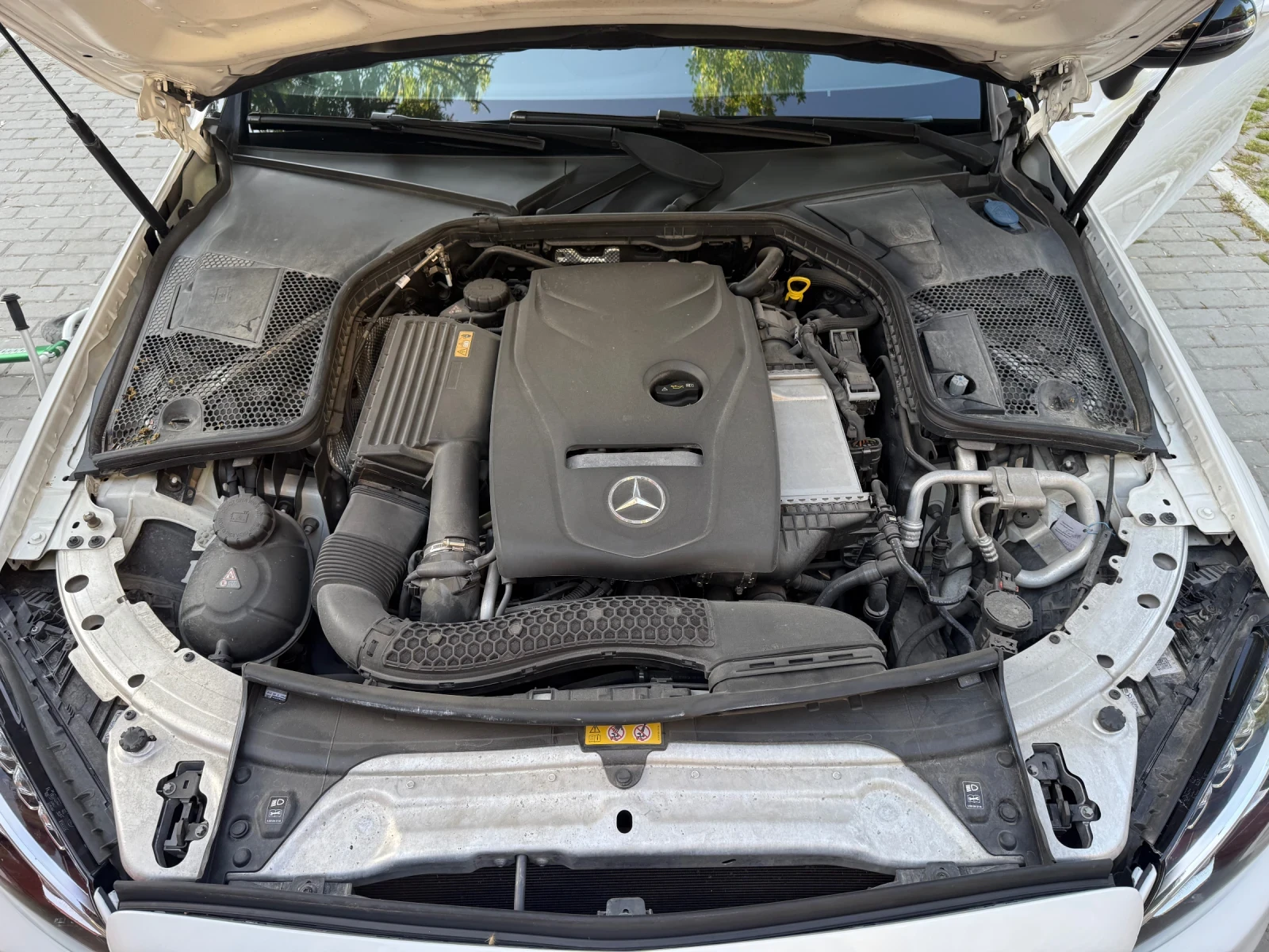 Mercedes-Benz C 200 AMG 4MATIC  - изображение 10