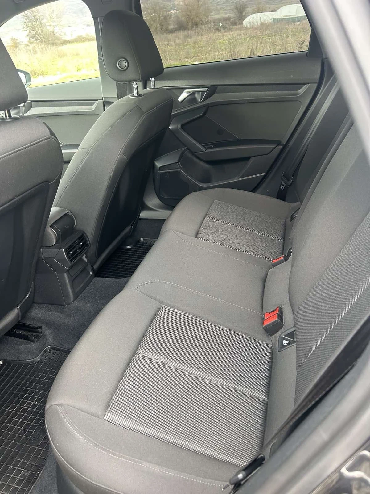 Audi A3 | Mobile.bg � ����������� 12