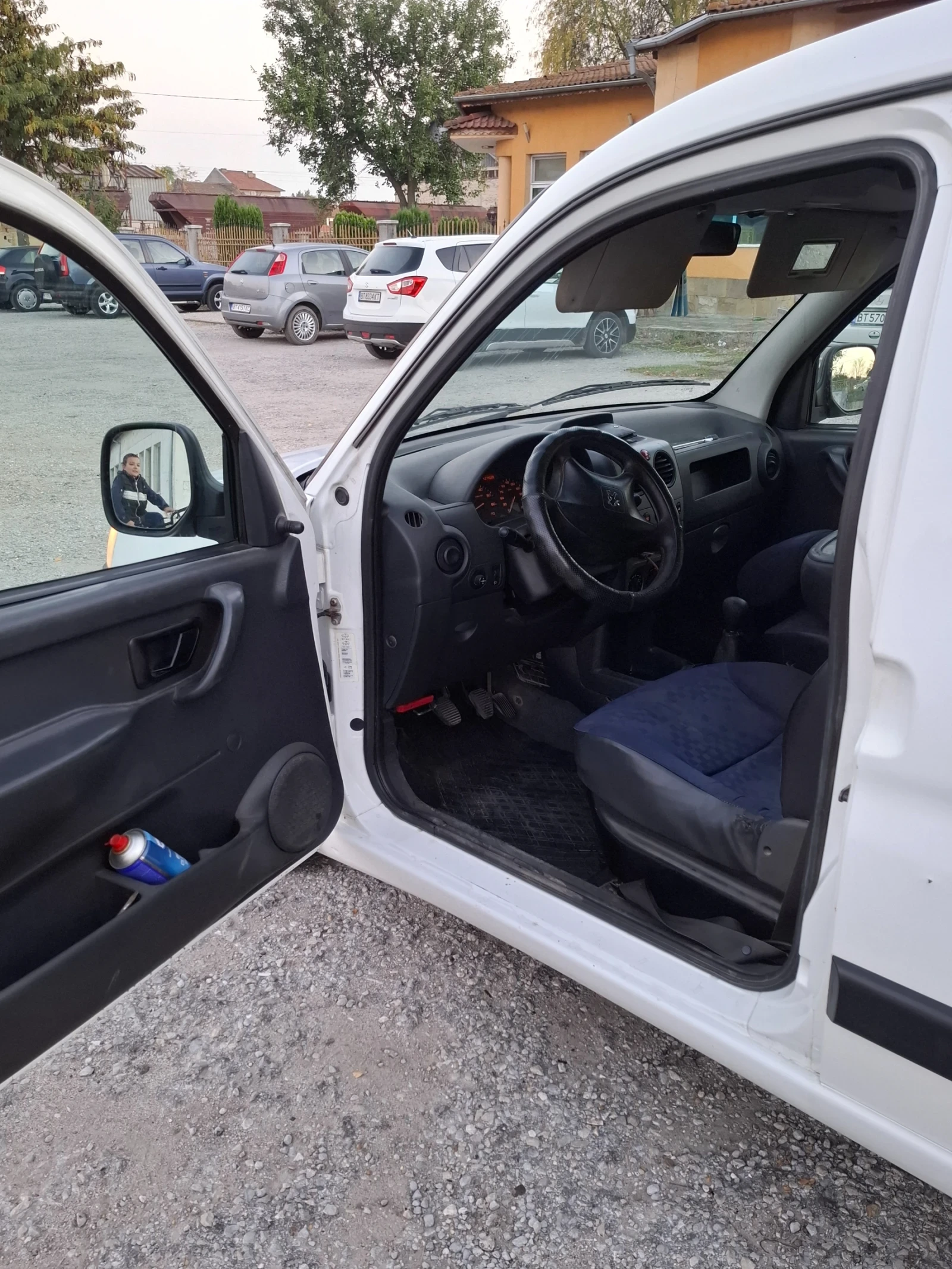 Peugeot Partner 1.6 HDI - изображение 10