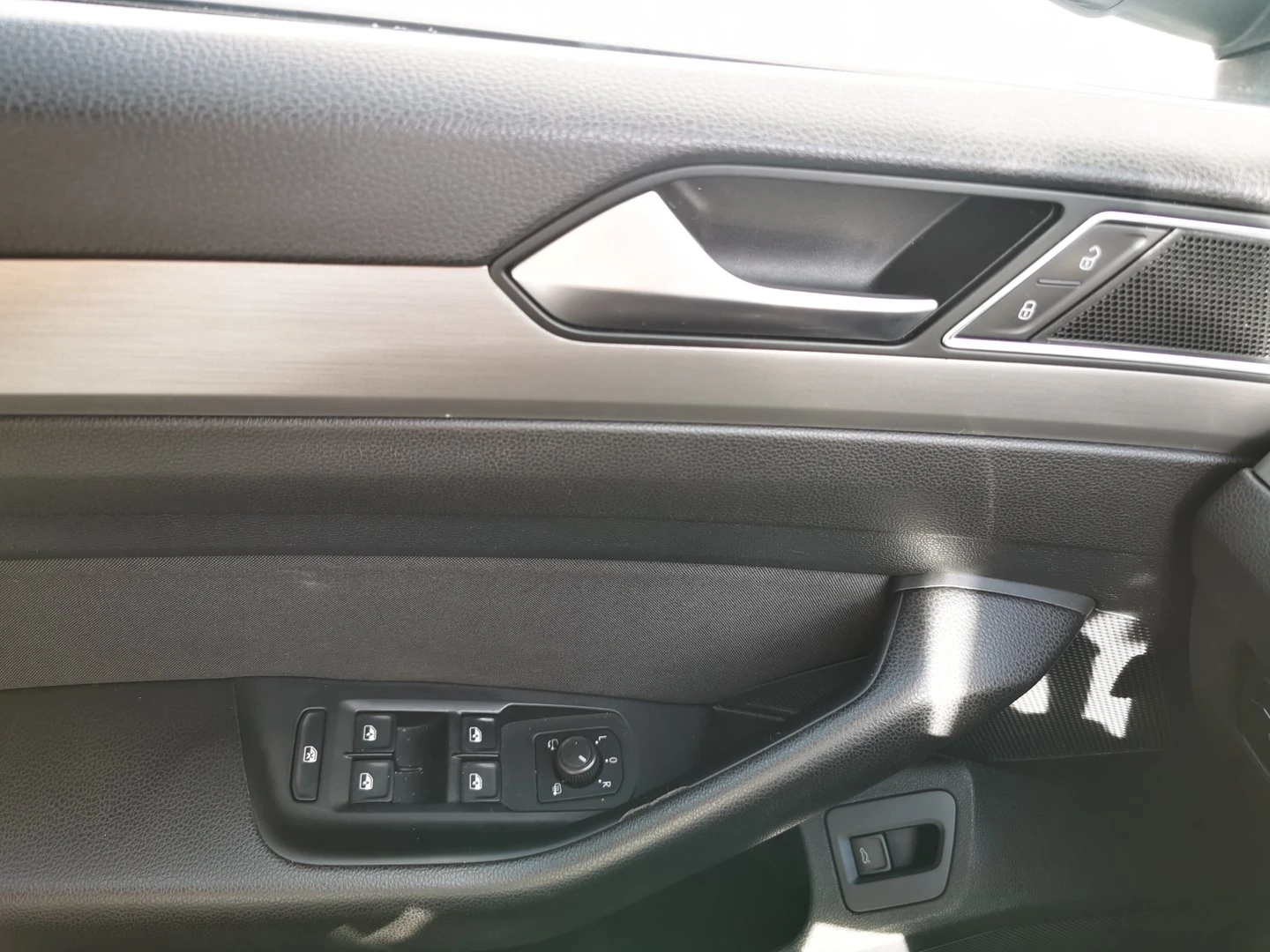 VW Arteon 1.5 TSI EVO BMT DSG, снимка 12 - Автомобили и джипове - 52844692