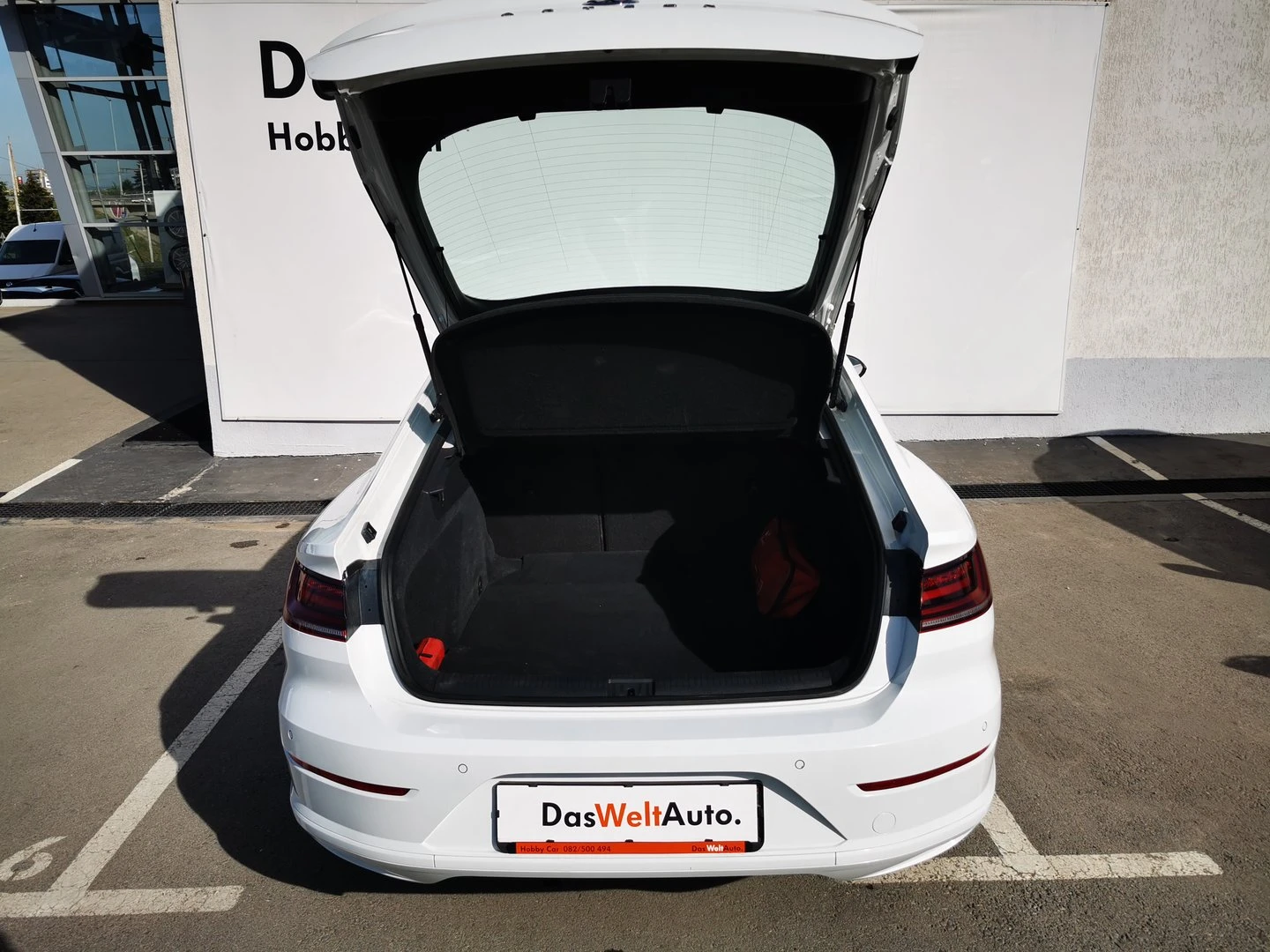 VW Arteon 1.5 TSI EVO BMT DSG, снимка 9 - Автомобили и джипове - 52844692