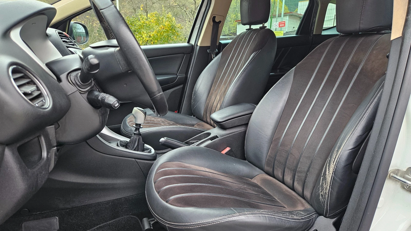 Lancia Delta 1.4 T-jet GAZ/KLIMA/KOJA | Mobile.bg   11