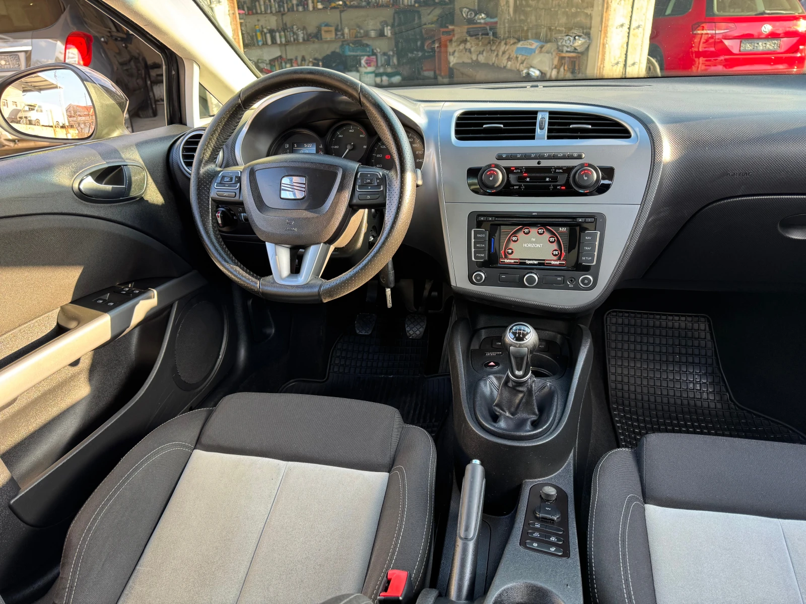 Seat Leon 1.9TDI-105ks - изображение 10