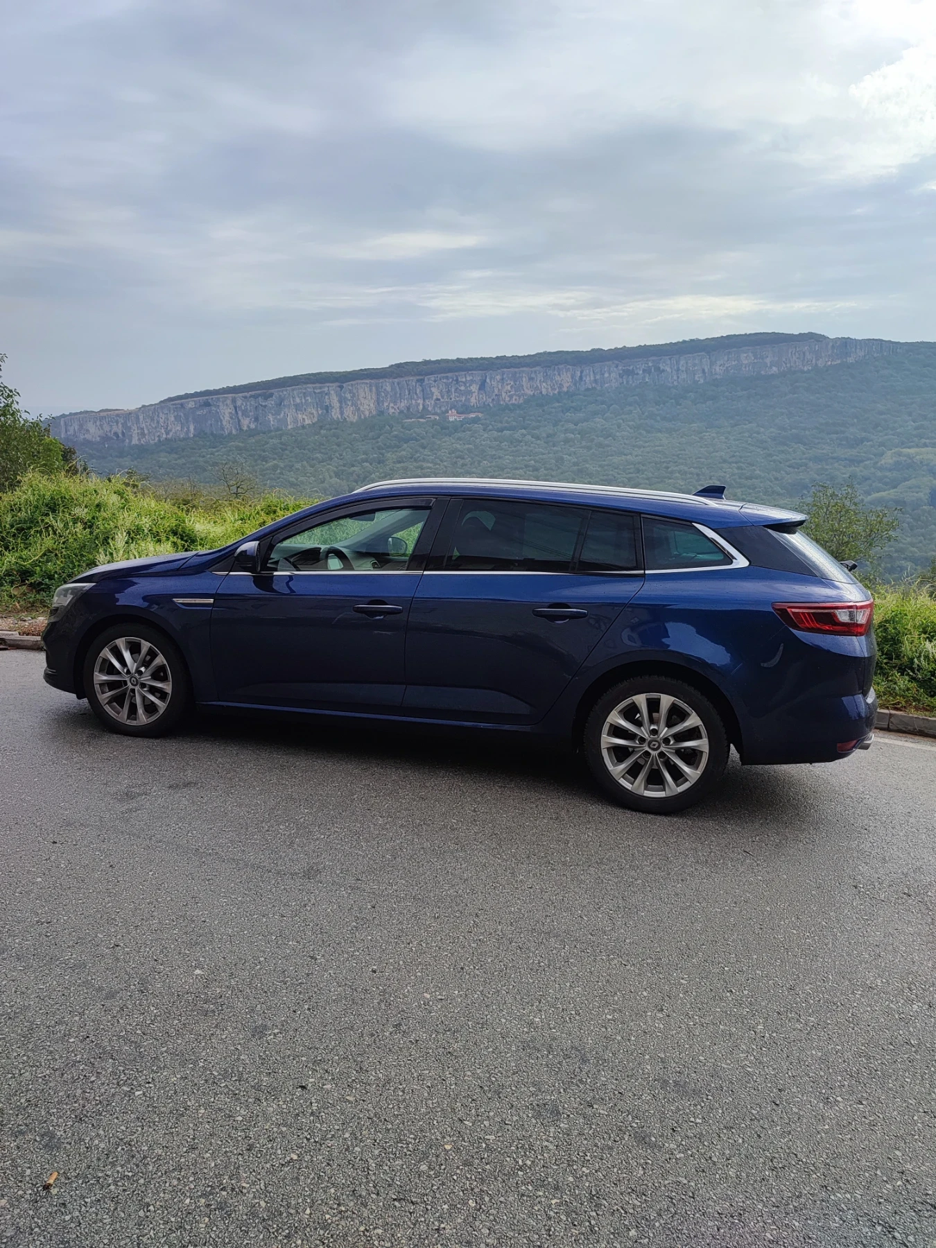 Renault Megane 1.5dci - изображение 2