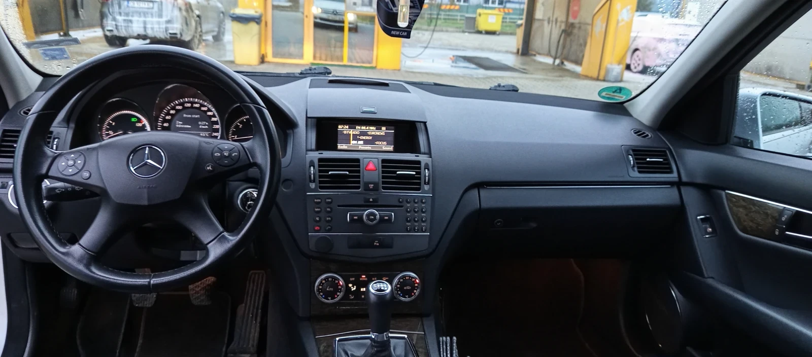 Mercedes-Benz C 220 2.2  - изображение 9