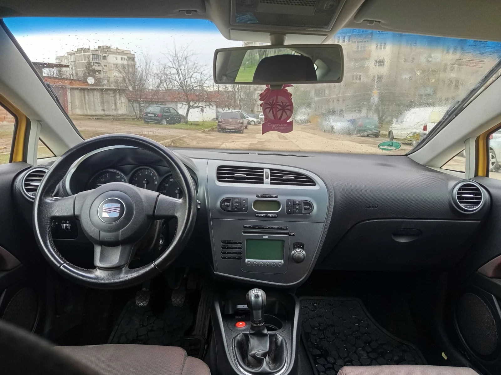 Seat Leon 1.6i, снимка 11 - Автомобили и джипове - 53598242