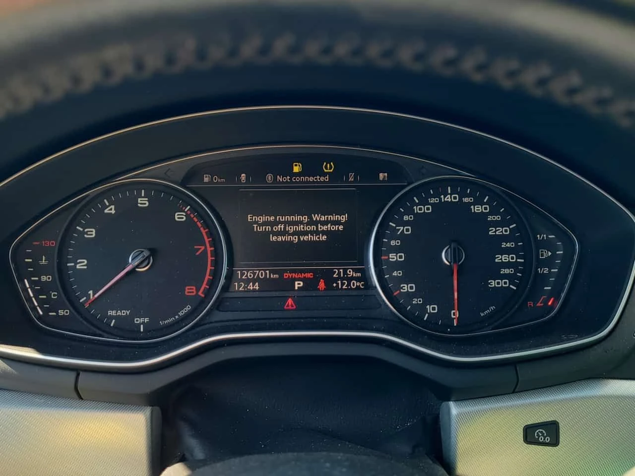 Audi A4 Progressiv/CARFAX/Шибидах/Памет/Подгрев/, снимка 9 - Автомобили и джипове - 54260530