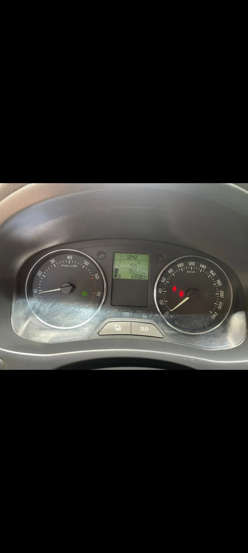 Skoda Fabia 1.2 Monte Karlo Sportlain, снимка 10 - Автомобили и джипове - 54753205