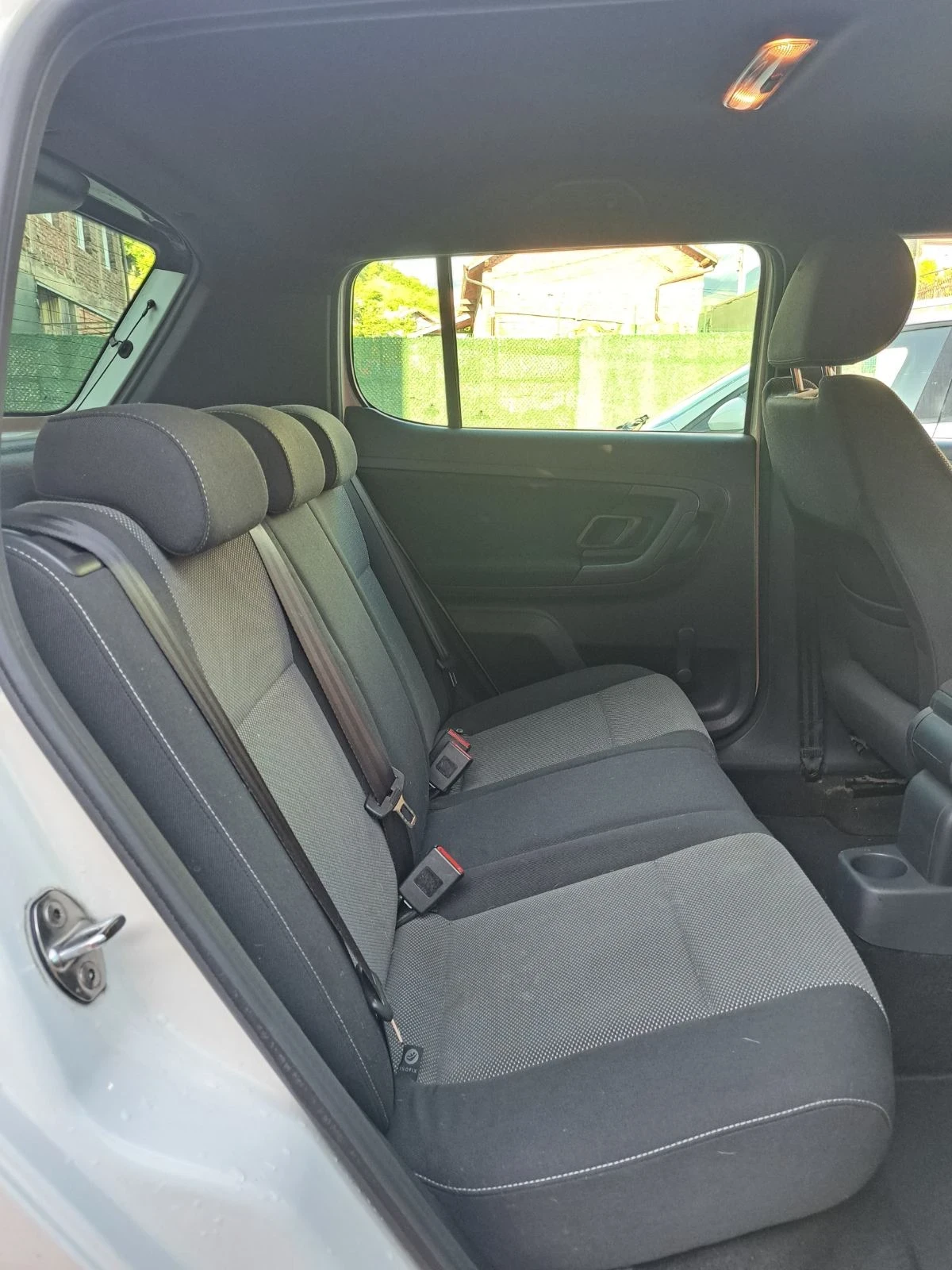 Skoda Fabia 1.2 Monte Karlo Sportlain, снимка 13 - Автомобили и джипове - 54753205