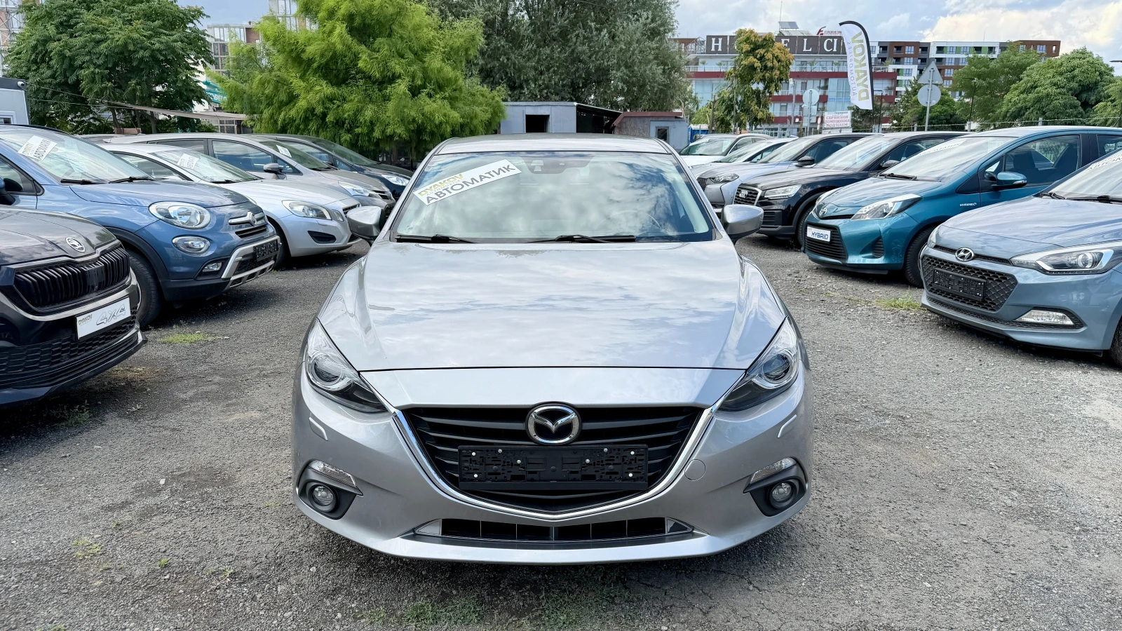 Mazda 3 SkyG 2.0i Автоматик! Внос Швейцария!NAVI, PDC, LED, снимка 2 - Автомобили и джипове - 55240577