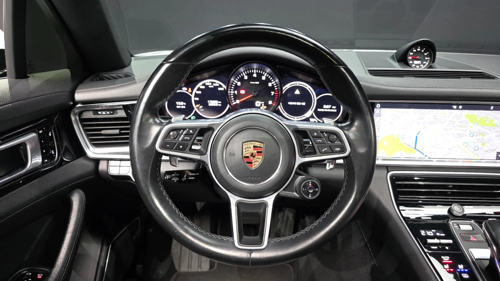 Porsche Panamera 3.0 AWD, снимка 11 - Автомобили и джипове - 55789942
