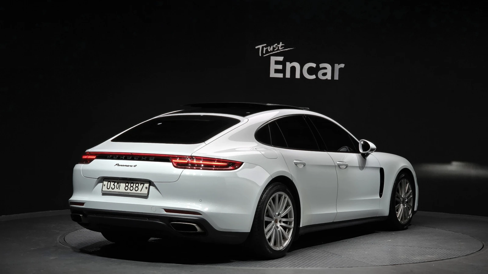Porsche Panamera 3.0 AWD, снимка 2 - Автомобили и джипове - 55789942