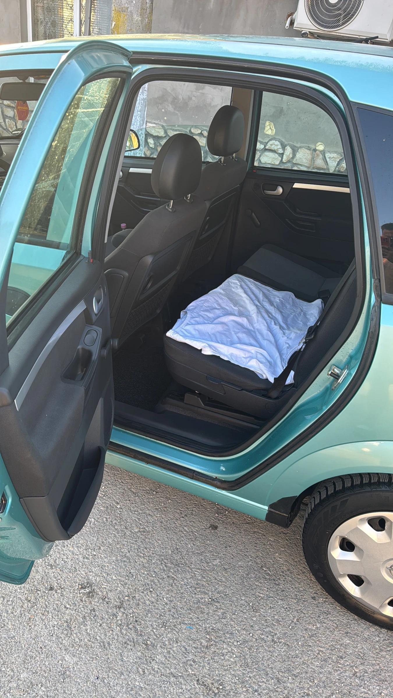 Opel Meriva 1.6   101к.с, снимка 3 - Автомобили и джипове - 56315188