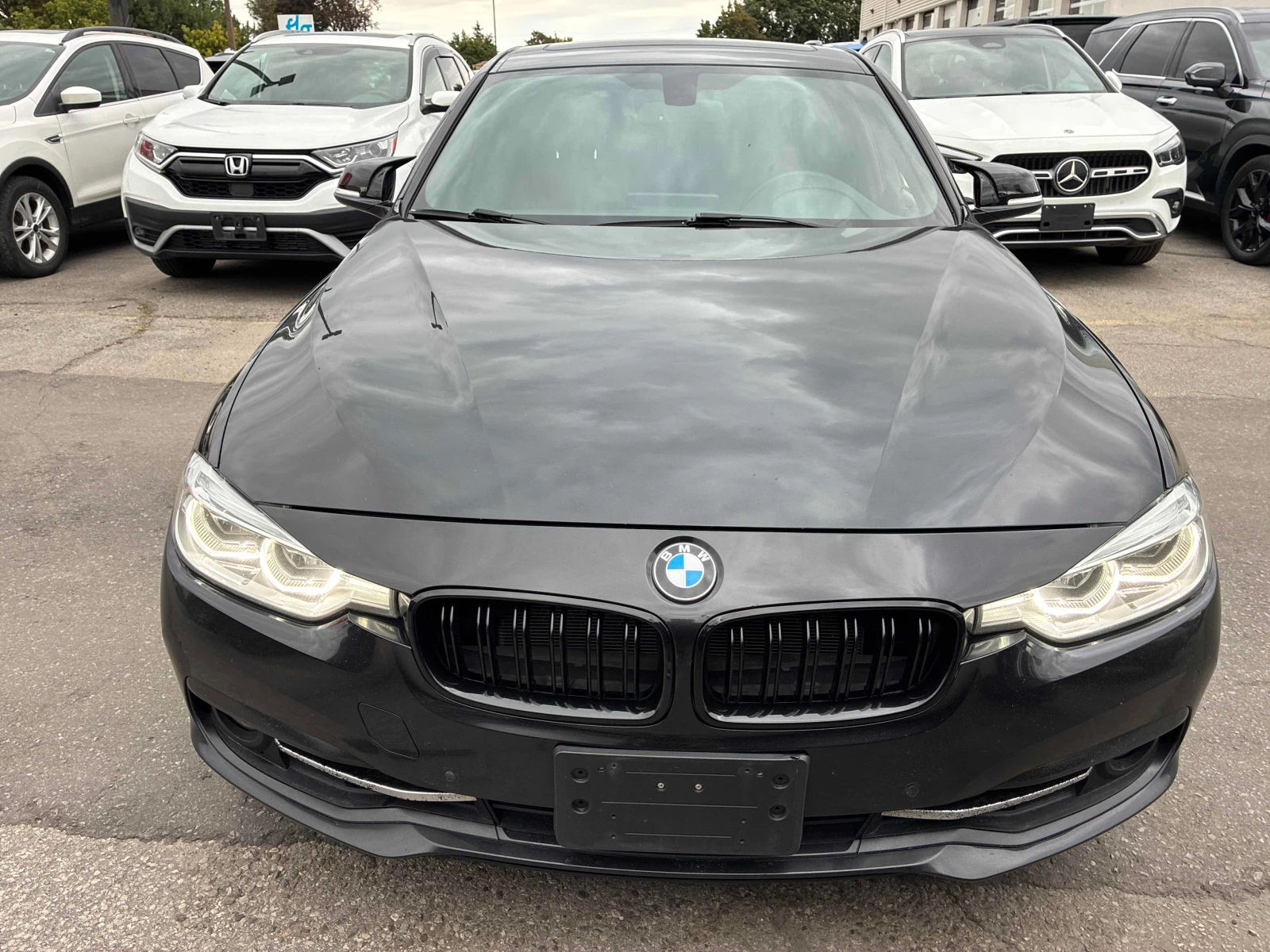 BMW 330 * 330i xDrive * CARFAX * , снимка 6 - Автомобили и джипове - 56131087