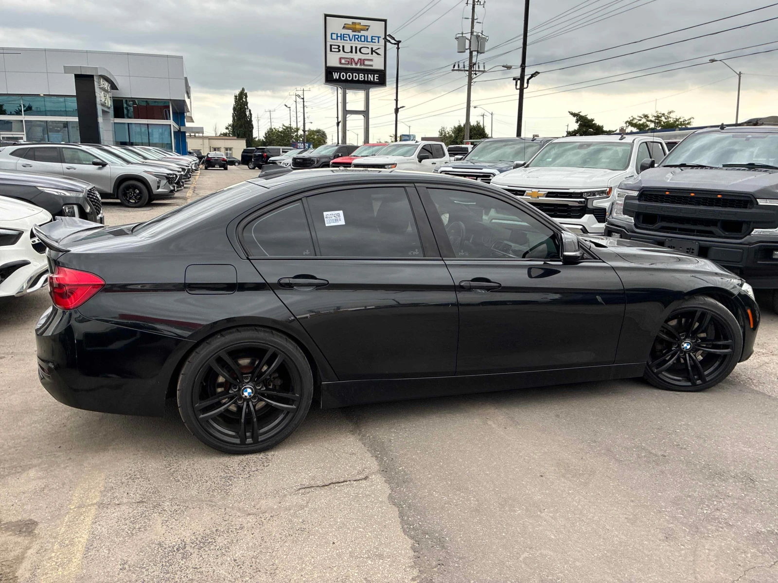 BMW 330 * 330i xDrive * CARFAX * , снимка 3 - Автомобили и джипове - 56131087