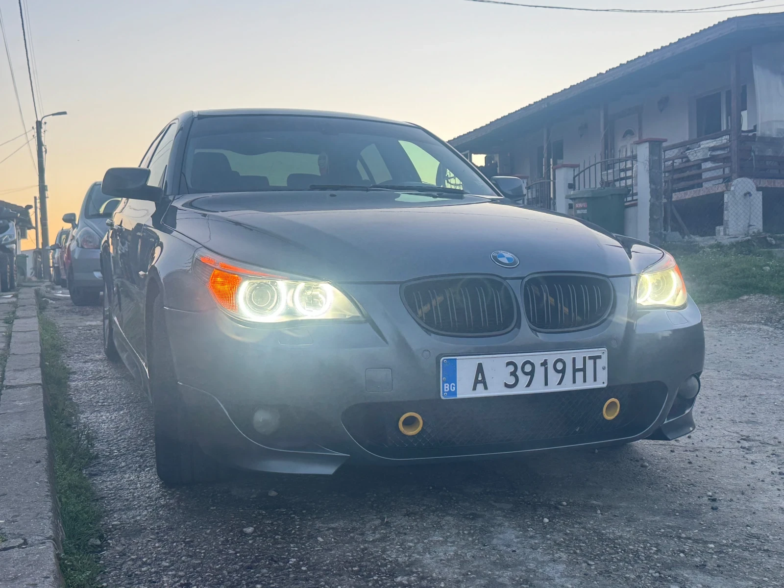 BMW 525 M-techPack* NAVI* �����*  | Mobile.bg � ����������� 3