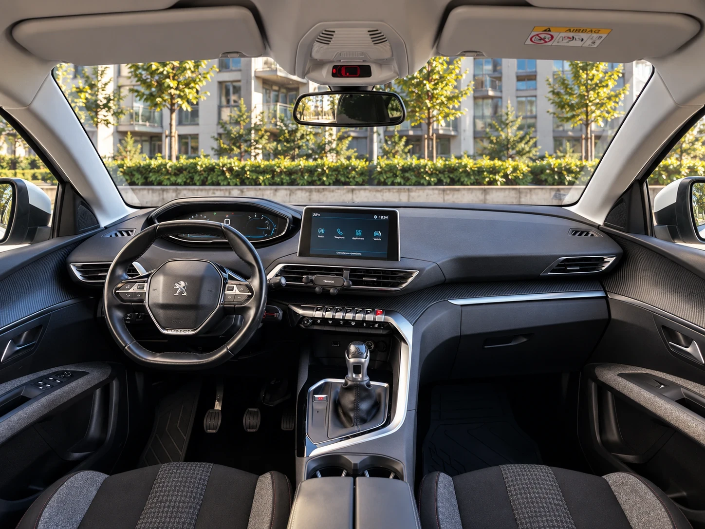 Peugeot 3008 1.2T, снимка 8 - Автомобили и джипове - 56248655