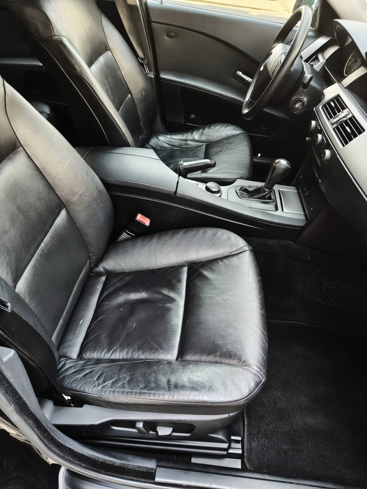 BMW 525 i-M54-АВТОМАТ, снимка 13 - Автомобили и джипове - 56309471