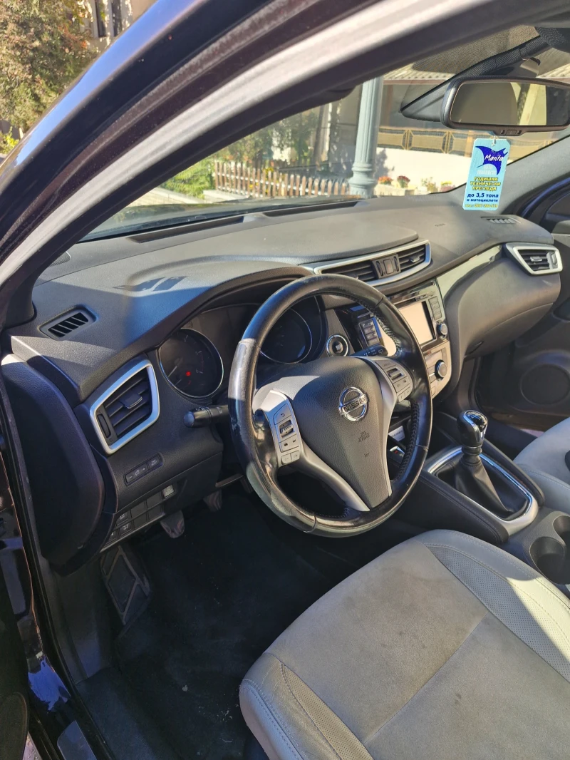 Nissan Qashqai, снимка 4 - Автомобили и джипове - 47918282