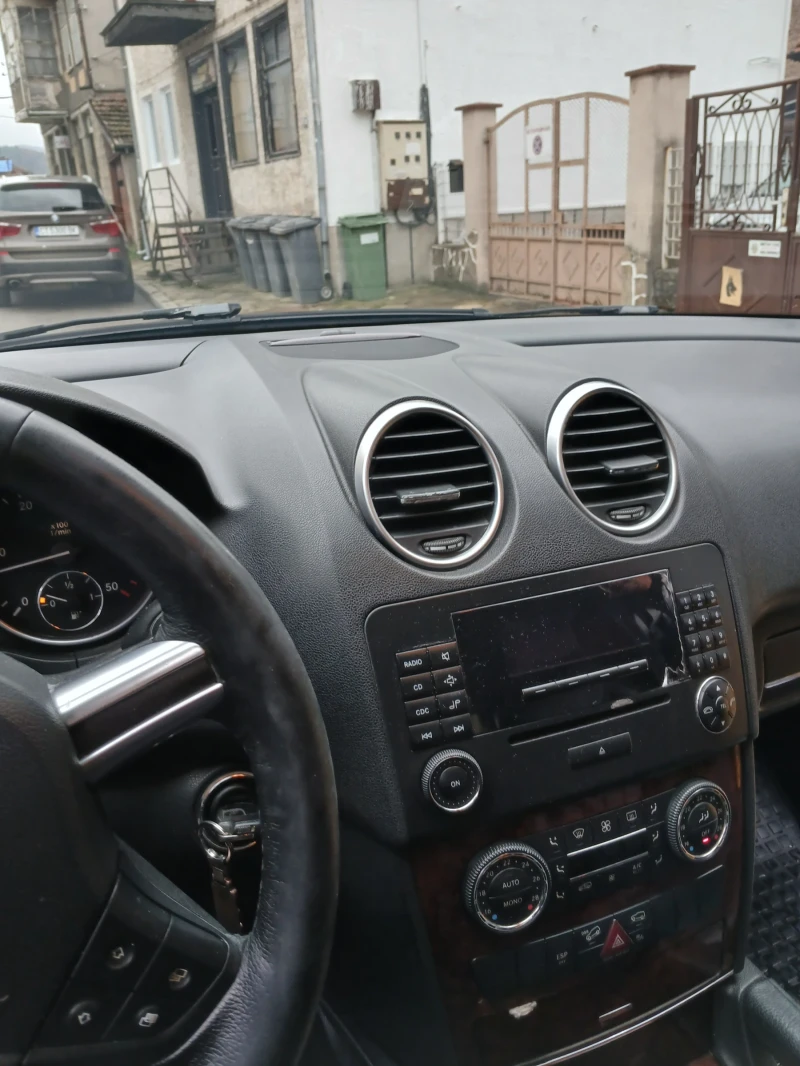 Mercedes-Benz ML 320 Ml 320, снимка 6 - Автомобили и джипове - 47988196