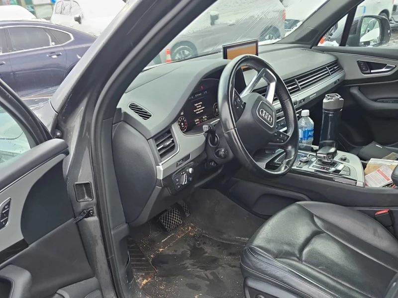 Audi Q7 * 3.0T Technik * CARFAX * БЕЗ ПЪРВОНАЧАЛНА ВНОСКА, снимка 5 - Автомобили и джипове - 52633486