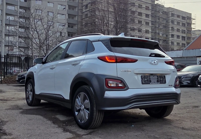 Hyundai Kona 64KW/Premium/SOH100%, снимка 4 - Автомобили и джипове - 52833137