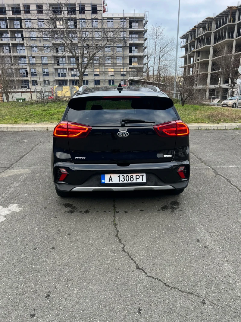 Kia Niro, снимка 3 - Автомобили и джипове - 53479365