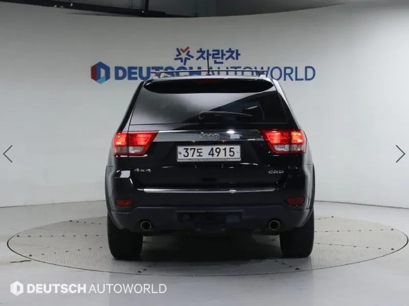 Jeep Cherokee 3.0 Diesel Laredo, снимка 4 - Автомобили и джипове - 53590249