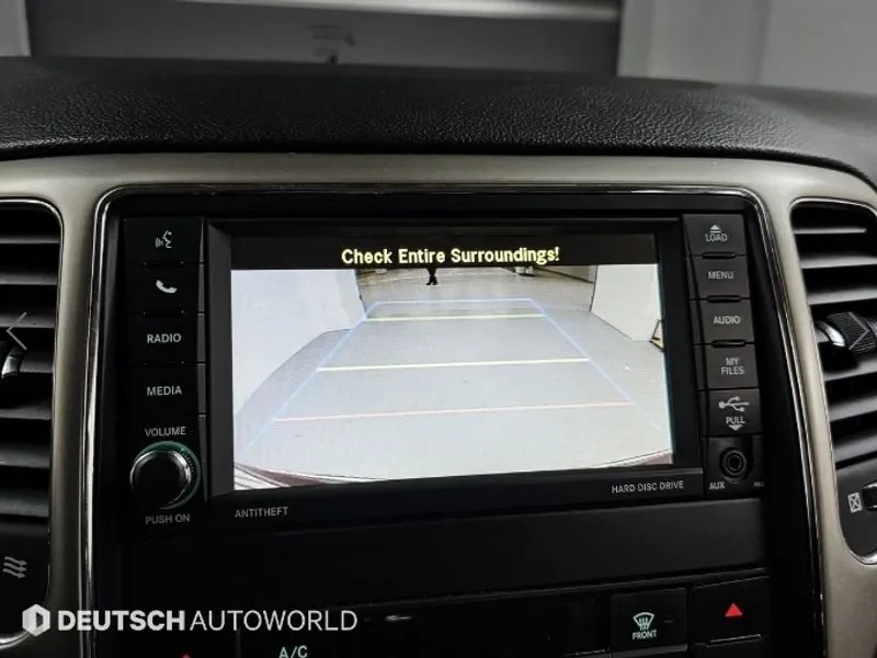 Jeep Cherokee 3.0 Diesel Laredo, снимка 15 - Автомобили и джипове - 53590249