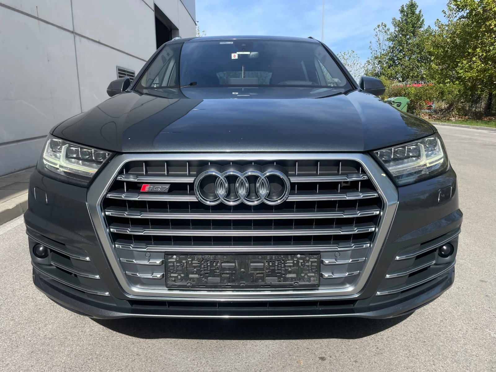 Audi SQ7 4.0V8TDI+ Ceramica+ Bang&Olufsen+ Камера+ Печка+ Т - изображение 7