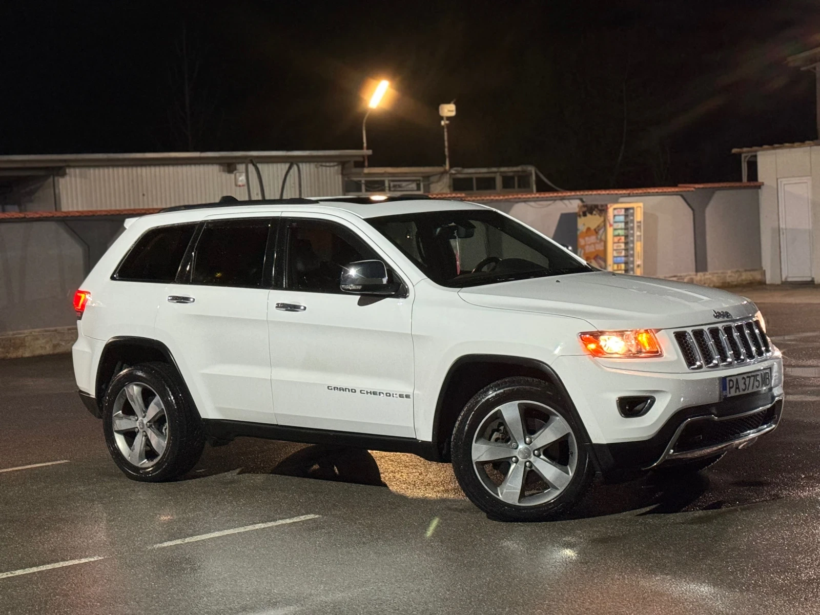 Jeep Grand cherokee  - изображение 2
