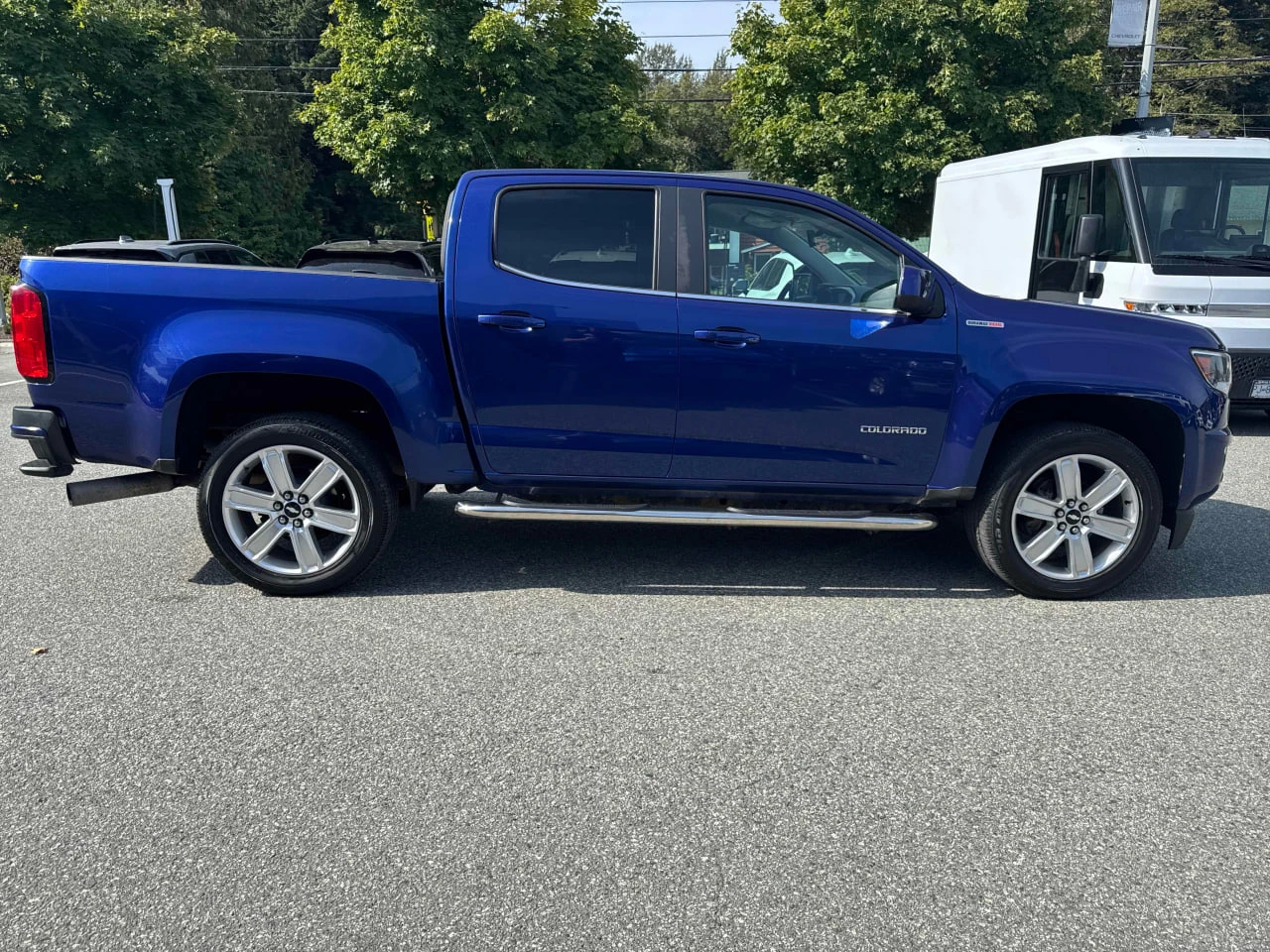 Chevrolet Colorado CARFAX* АВТОФИНАНСИРАНЕ* БЕЗ ПЪРВОНАЧАЛНА ВНОСКА*  - изображение 3