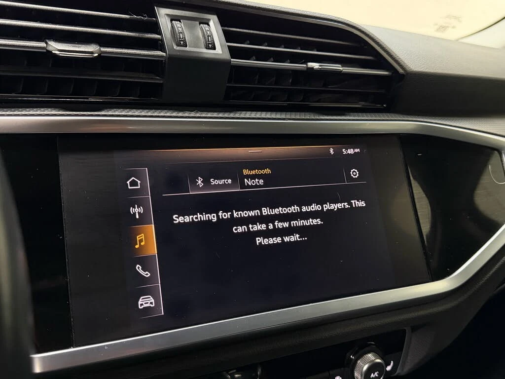 Audi Q3 quattro Komfort 45 TFSI* АвтоКредит* (Цена до БГ) , снимка 9 - Автомобили и джипове - 53938901