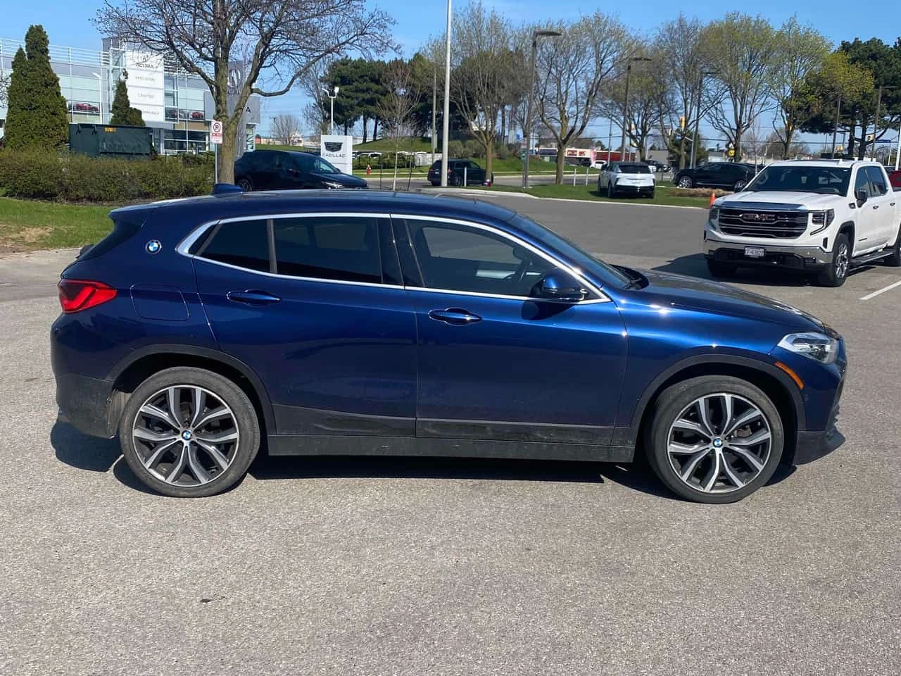 BMW X2 | ПОДГРЕВ | HUD | CARFAX | ПАНОРАМА | , снимка 3 - Автомобили и джипове - 54296994