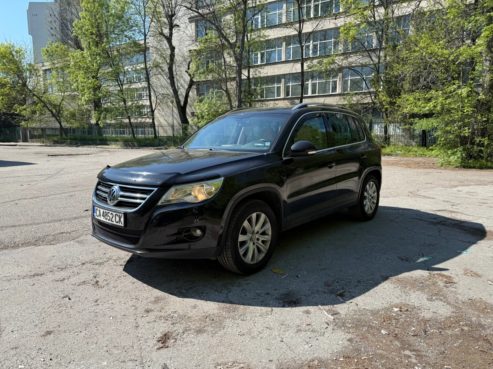 VW Tiguan 2.0 TSI 4 Motion, снимка 6 - Автомобили и джипове - 54440250