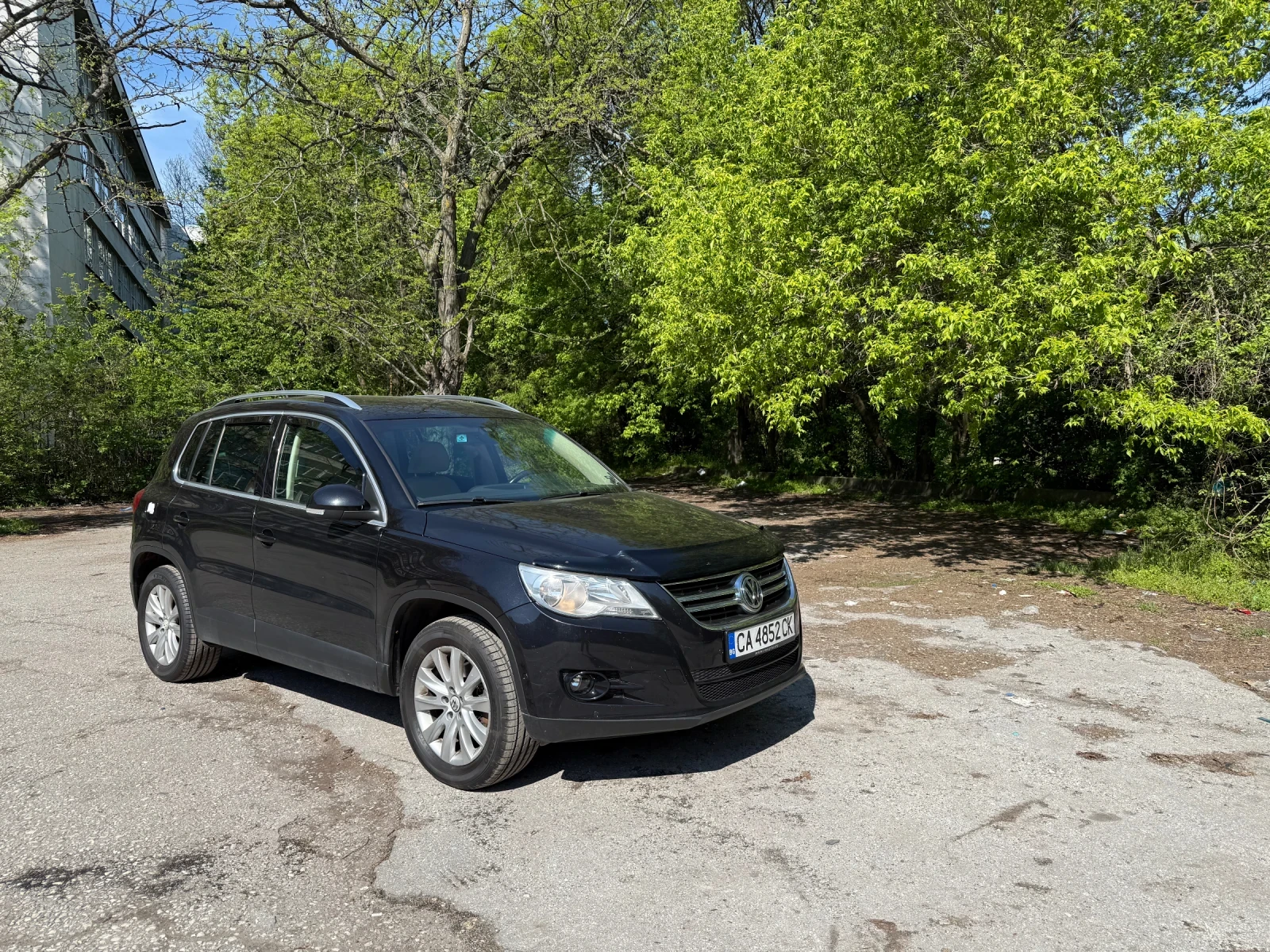VW Tiguan 2.0 TSI 4 Motion, снимка 4 - Автомобили и джипове - 54440250