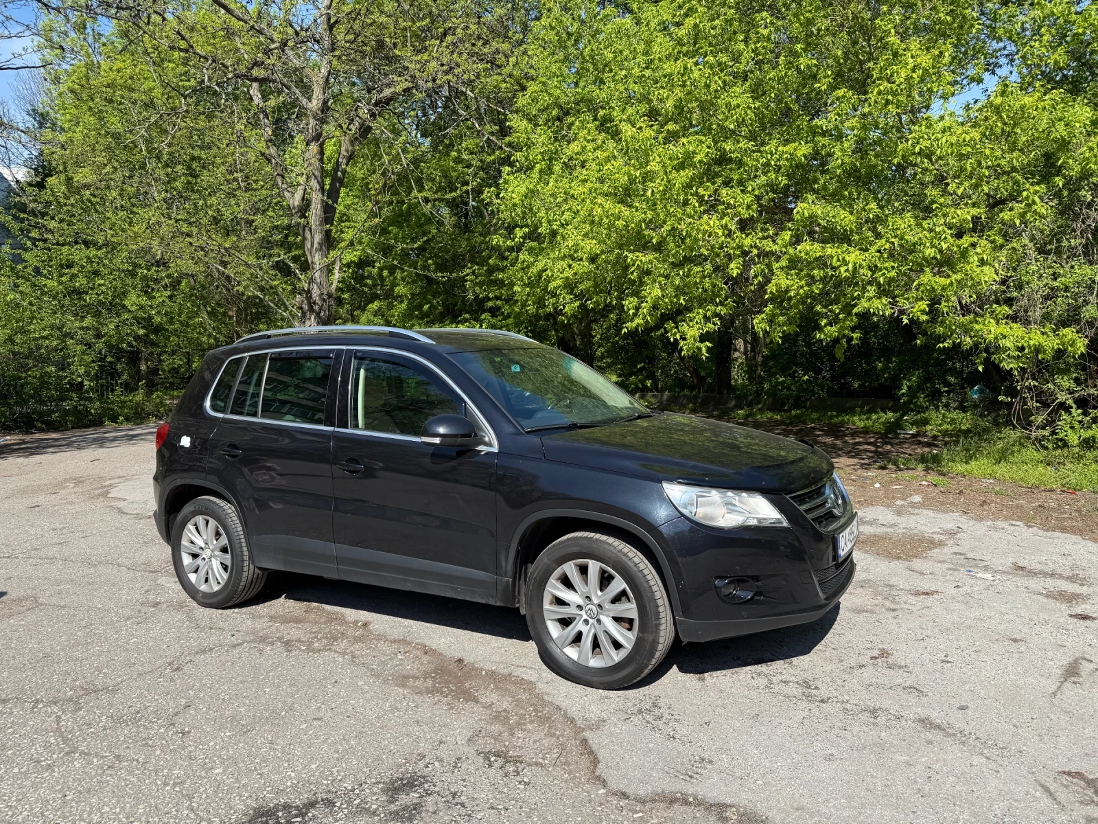 VW Tiguan 2.0 TSI 4 Motion, снимка 3 - Автомобили и джипове - 54440250
