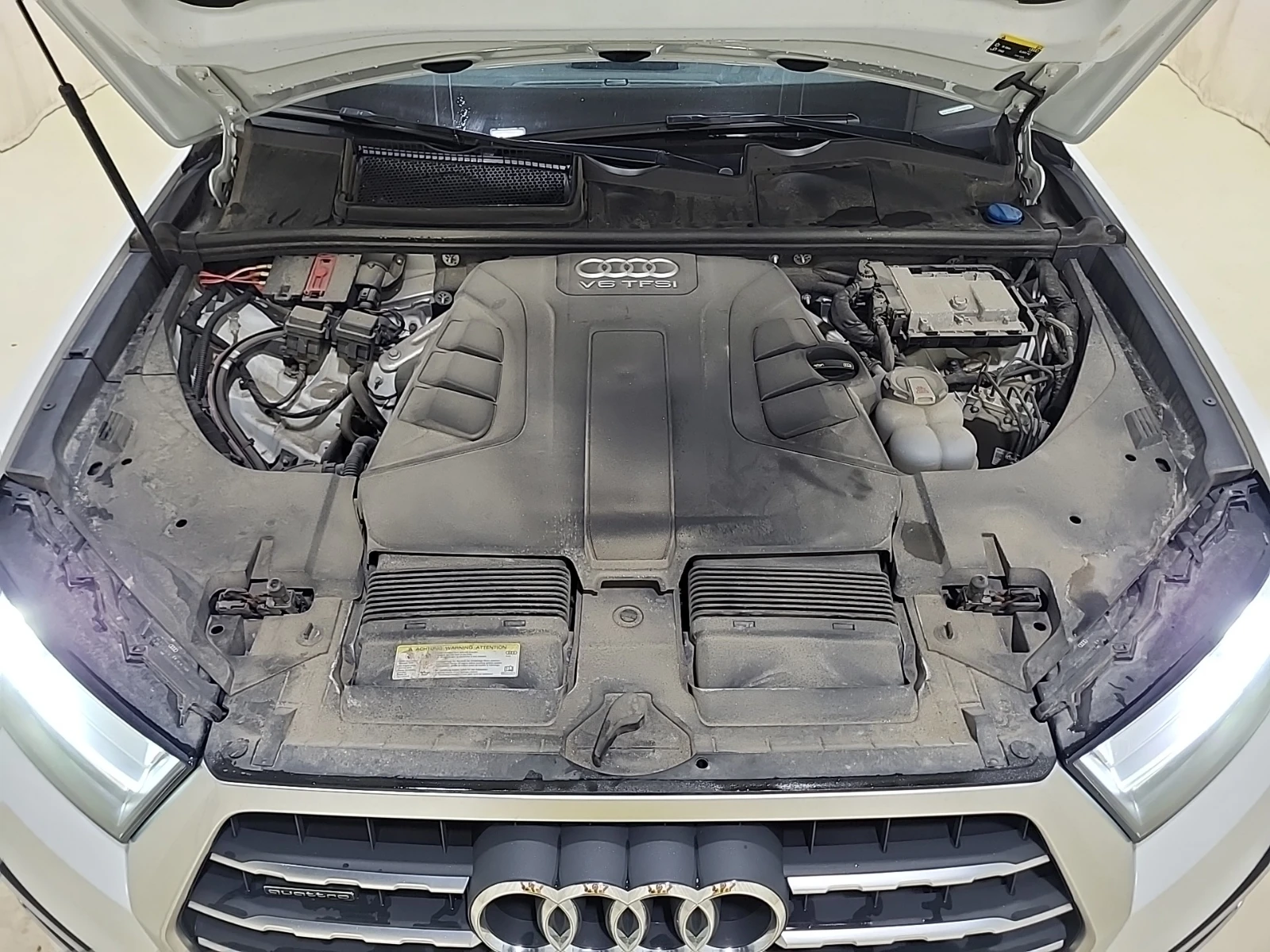 Audi Q7 TECHNIK, снимка 9 - Автомобили и джипове - 54757049