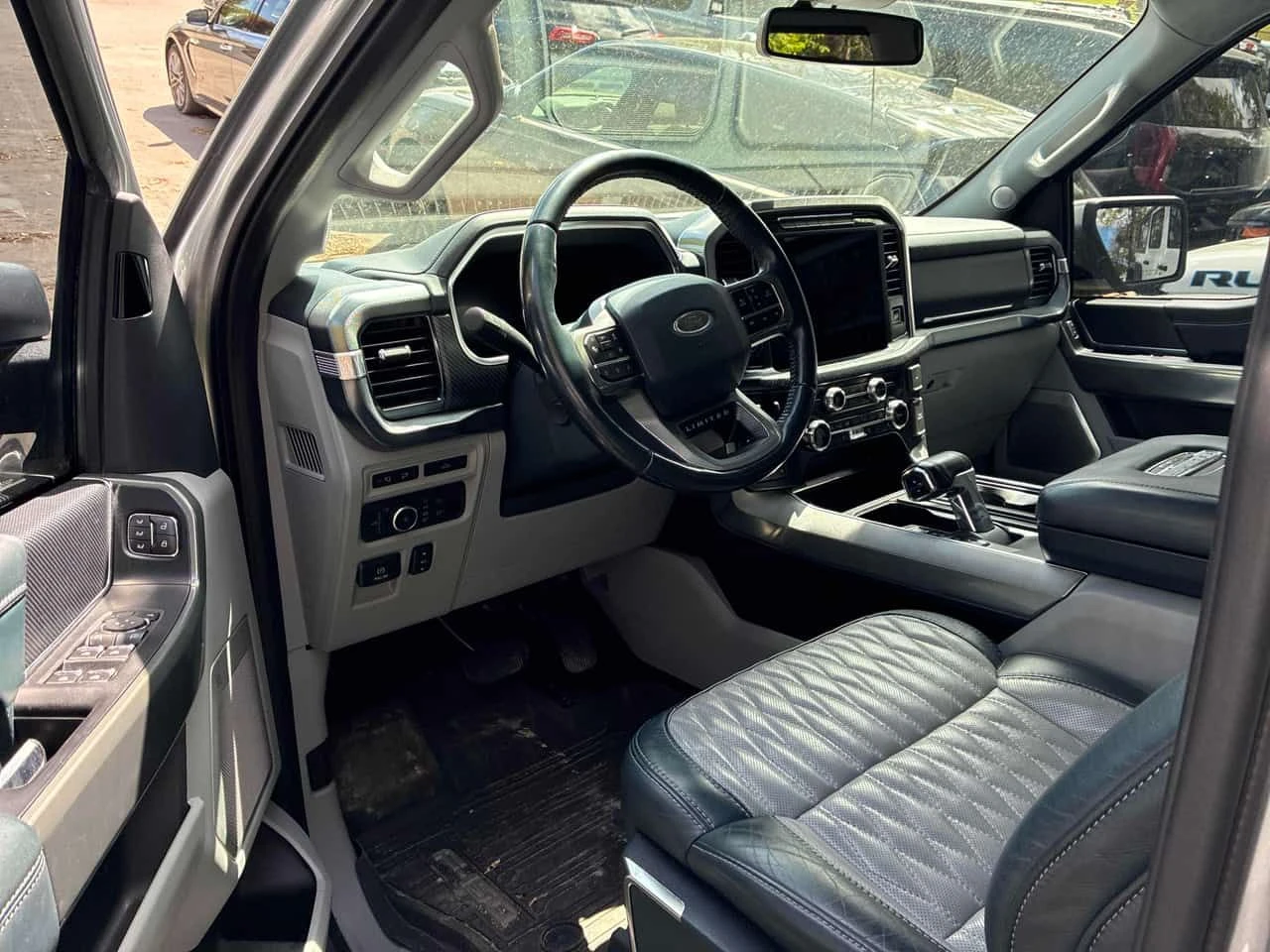 Ford F150 * 4WD SuperCrew Box* АВТОКРЕДИТ БЕЗ ПЪРВОНАЧАЛНА* , снимка 5 - Автомобили и джипове - 54760770