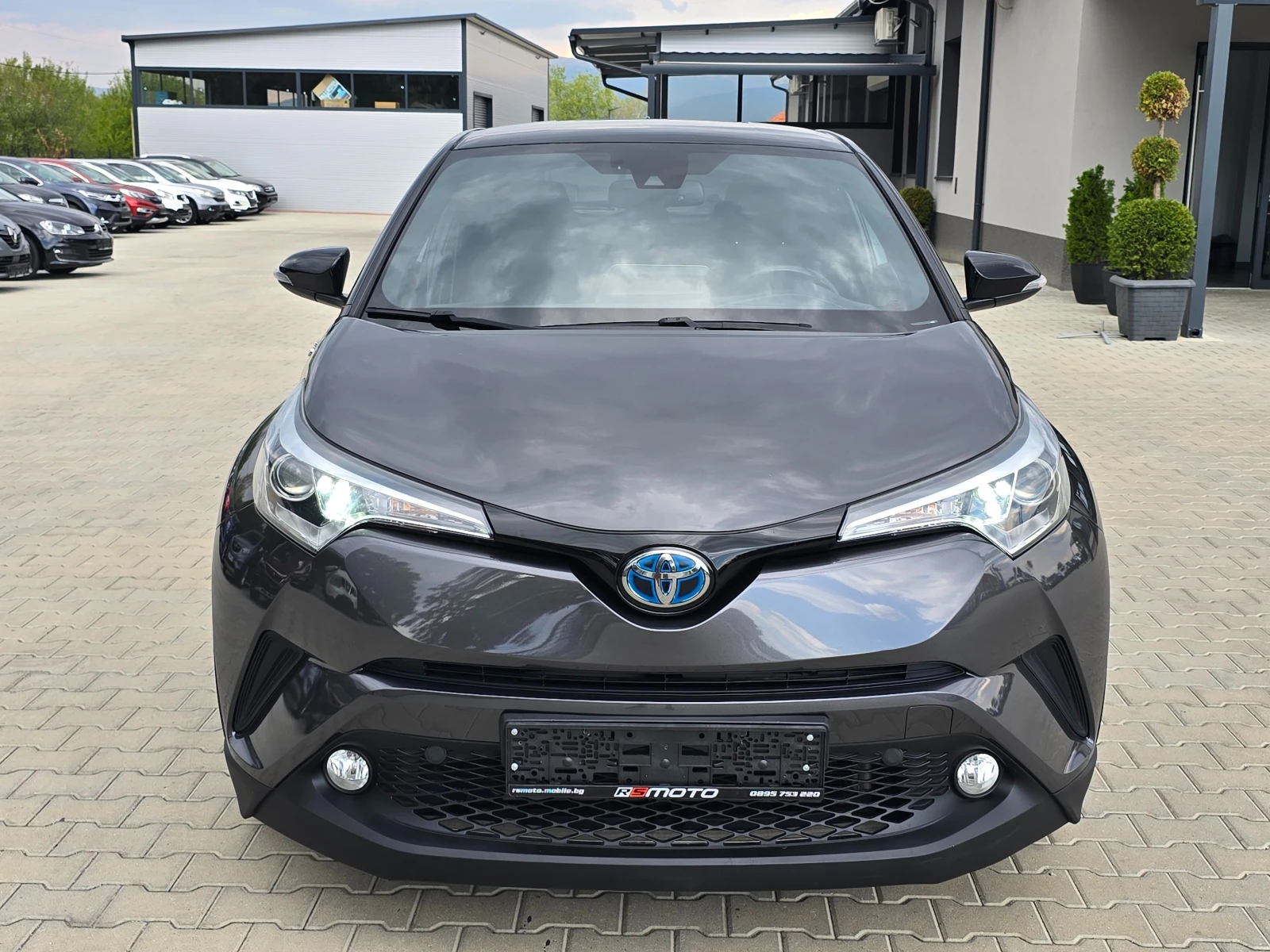Toyota C-HR 1.8HYBRID, Подгрев, Камера, 2018г., снимка 7 - Автомобили и джипове - 56175738