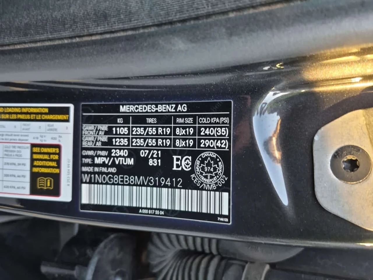 Mercedes-Benz GLC 300 AMG * FACELIFT * CARFAX * , снимка 14 - Автомобили и джипове - 56242669
