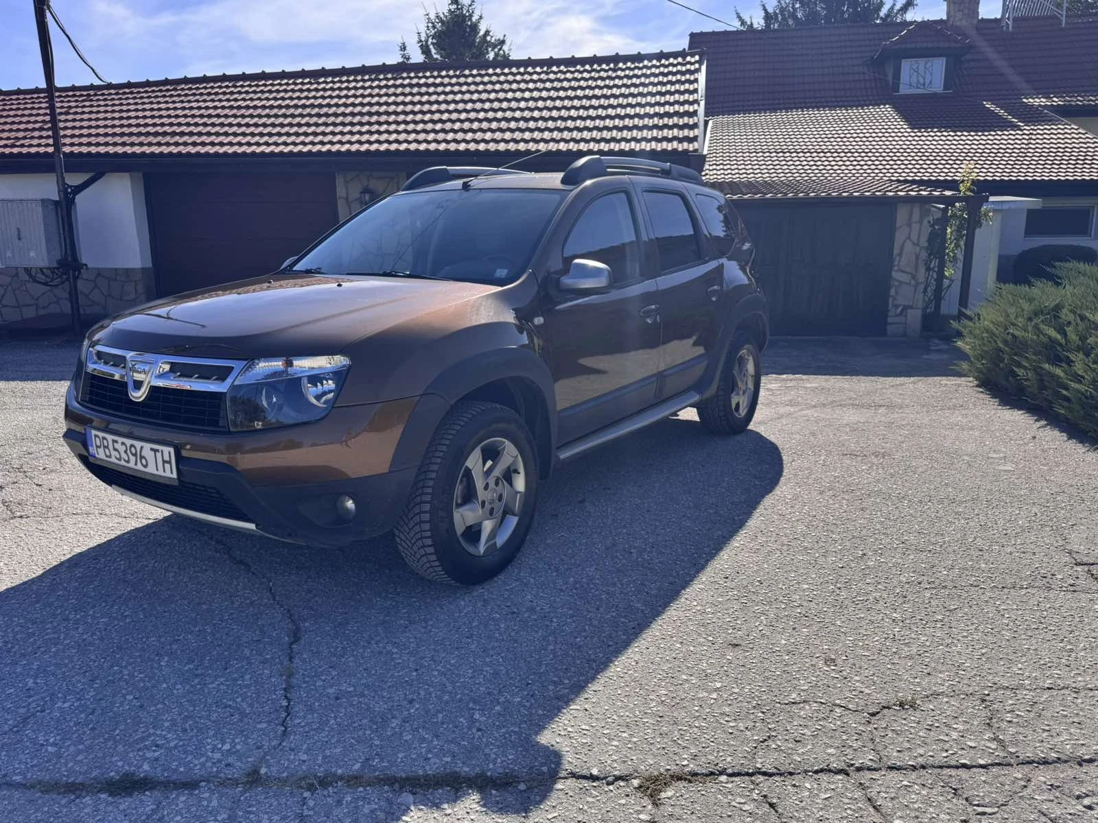 Dacia Duster Dci, снимка 4 - Автомобили и джипове - 56635409