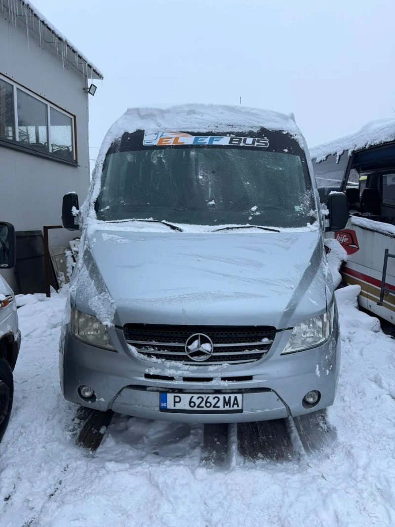 Mercedes-Benz Vario 818 D